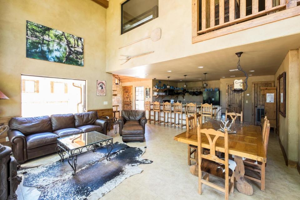 River Bluff Cabins Rio Frio 客房 照片