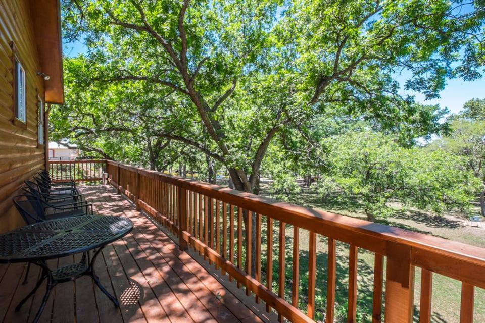 River Bluff Cabins Rio Frio 外观 照片